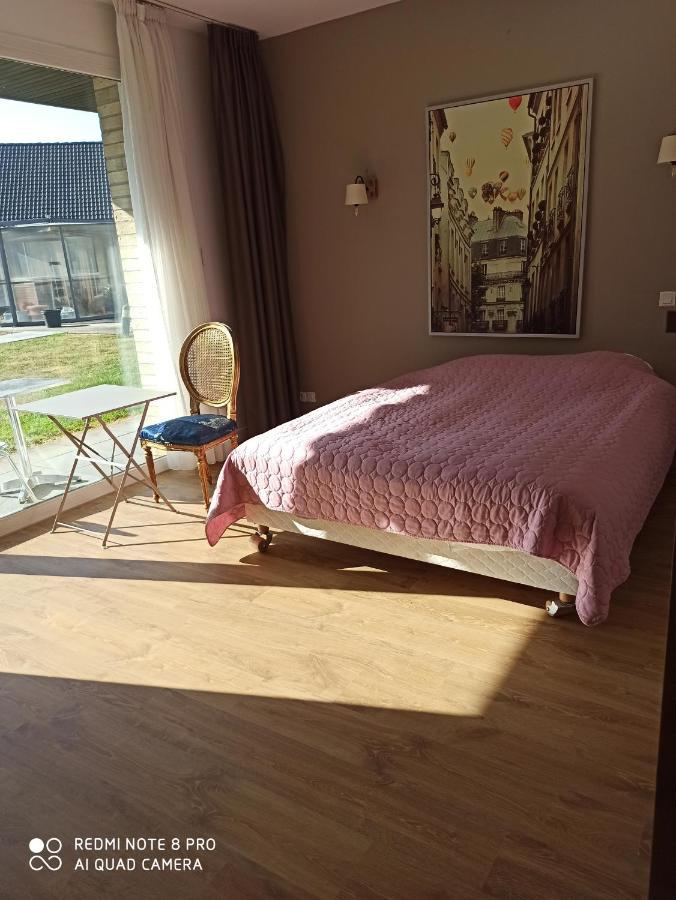 Hotel Fleur De Lys Bailleul  Eksteriør bilde